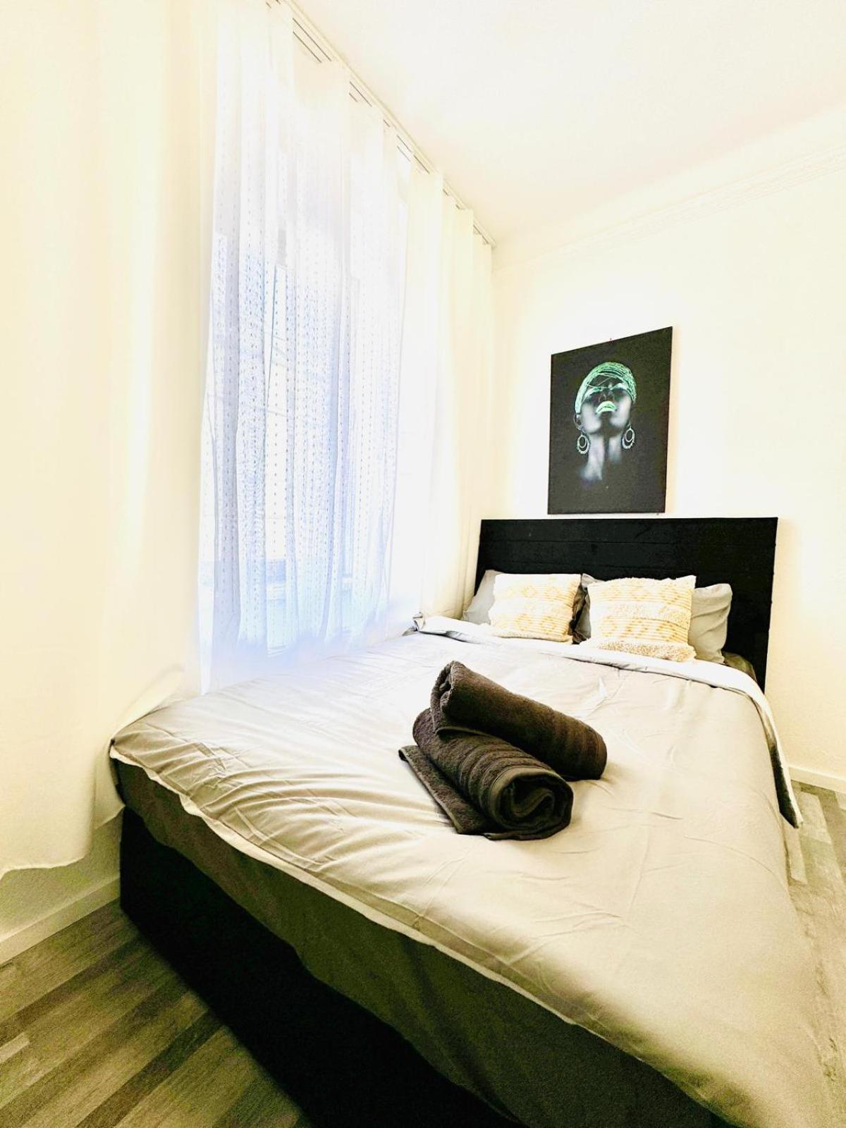 Very Spacious Apartment For Up To 7P With Great Location Viyana Dış mekan fotoğraf