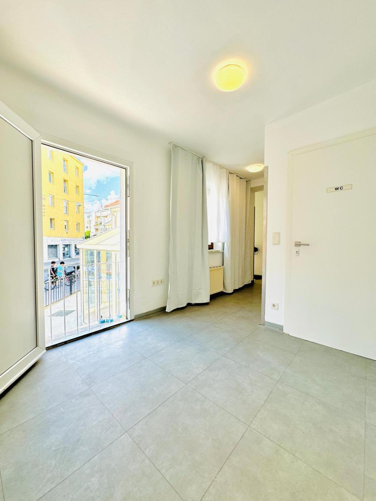 Very Spacious Apartment For Up To 7P With Great Location Viyana Dış mekan fotoğraf